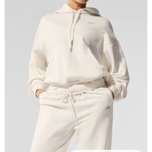 NWT ALO Accolade Hoodie *XL* *Ivory*